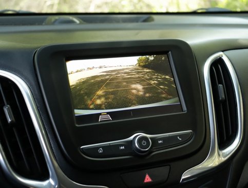 Used 2019 Chevrolet Equinox LT image 14
