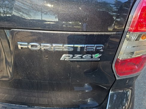 Used 2015 Subaru Forester 2.5i Limited w/ Protection Package #2 image 25