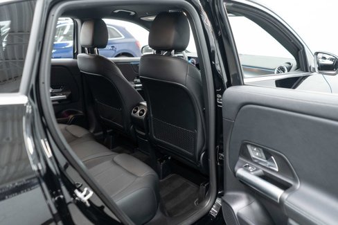 Used 2025 Mercedes-Benz GLA 250 4MATIC image 12