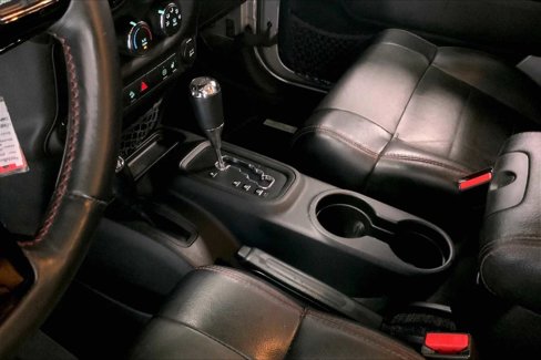 Used 2012 Jeep Wrangler Altitude image 15