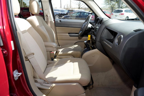 Used 2012 Jeep Patriot Latitude w/ Sun/Sound Group image 25