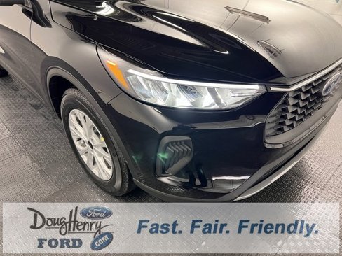 New 2025 Ford Escape Active image 8