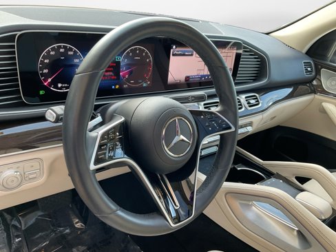 Used 2024 Mercedes-Benz GLE 350 4MATIC image 12