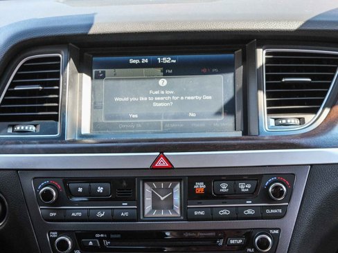 Used 2015 Hyundai Genesis 5.0 image 14
