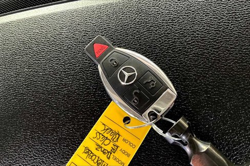 Used 2013 Mercedes-Benz E 350 Sedan image 14