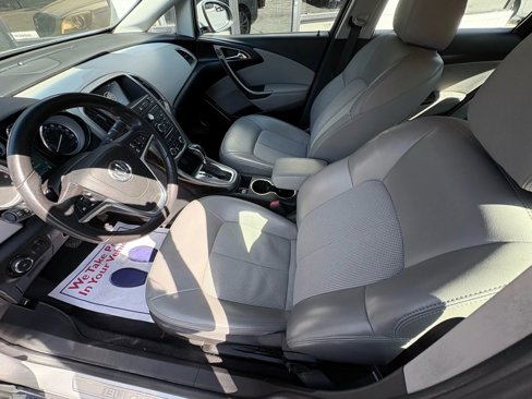 Used 2012 Buick Verano Convenience image 10