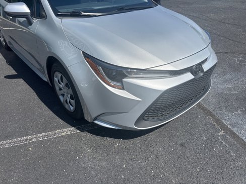 Used 2023 Toyota Corolla LE image 6