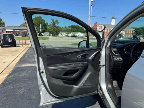 Used 2020 Buick Encore Preferred w/ Safety Package image 10