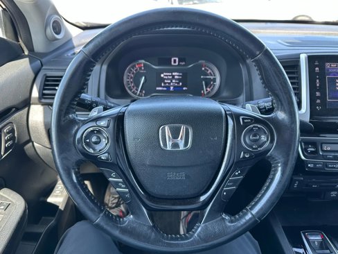 Used 2017 Honda Pilot Touring image 47