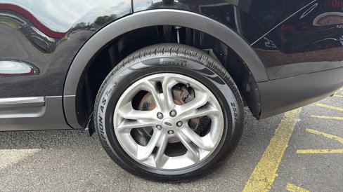 Used 2012 Ford Explorer Limited image 35