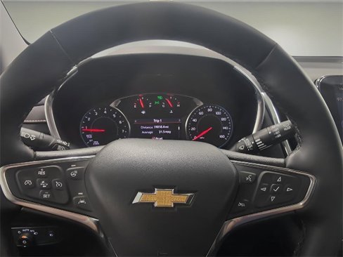 Used 2024 Chevrolet Equinox Premier image 14