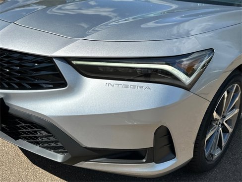 New 2025 Acura Integra image 7