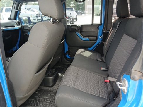 Used 2012 Jeep Wrangler Unlimited Sport image 22