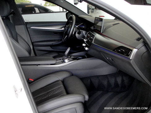Used 2022 BMW 540i w/ M Sport Package image 38