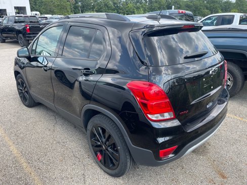 Used 2020 Chevrolet Trax LT w/ Redline Edition image 4