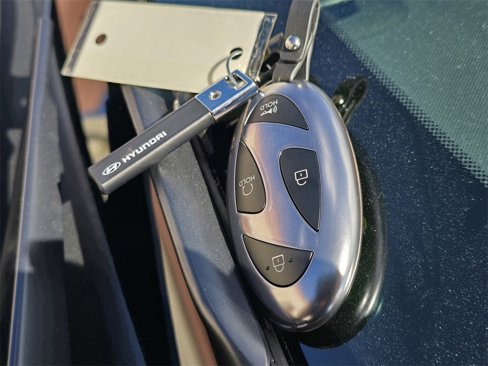 New 2025 Hyundai Elantra Sport w/ Cargo Package image 25