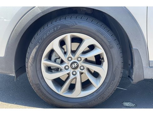 Used 2017 Hyundai Tucson SE image 11