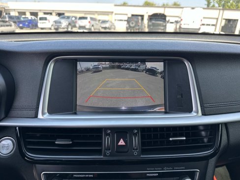 Used 2020 Kia Optima SX image 24