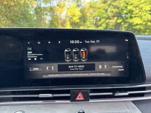 Certified 2023 Hyundai Elantra Limited image 29