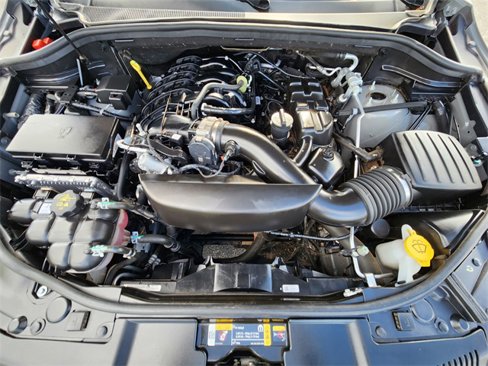 Used 2023 Dodge Durango GT image 17