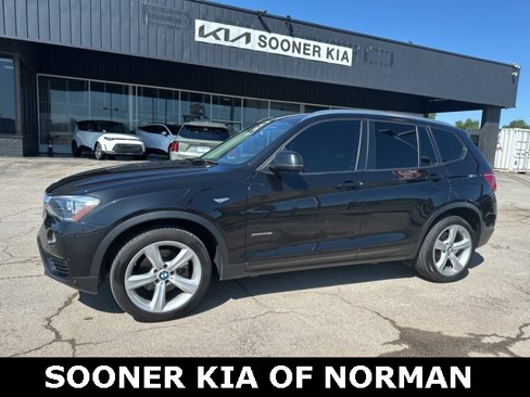 Used 2017 BMW X3 xDrive28i image 1