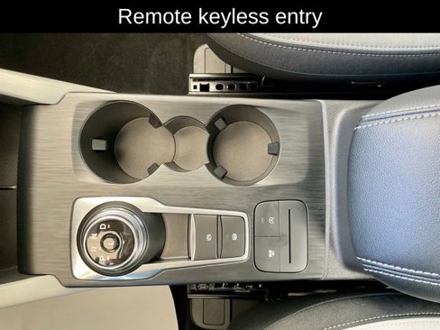 New 2025 Ford Escape Active w/ Cold Weather Package image 25