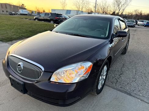 Used 2009 Buick Lucerne CXL image 3