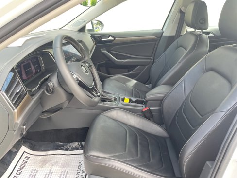 Used 2021 Volkswagen Jetta SEL Premium image 20