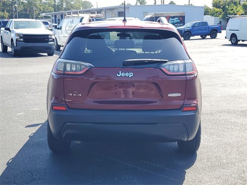Used 2019 Jeep Cherokee Latitude w/ Cold Weather Group image 5