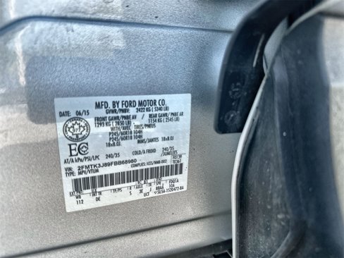 Used 2015 Ford Edge SEL image 26