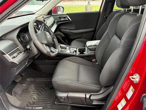 Used 2022 Mitsubishi Outlander ES image 10