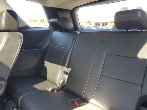 Used 2019 Chevrolet Traverse Premier w/ Redline Edition image 36