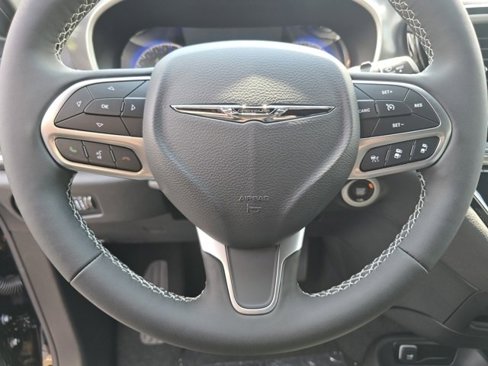 New 2026 Chrysler Pacifica Select image 29