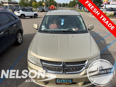 Used 2011 Dodge Journey Mainstreet w/ Flexible Seating Group image 2