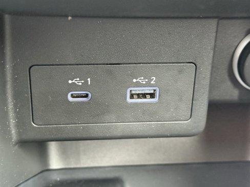 Certified 2024 Nissan Kicks SR image 31