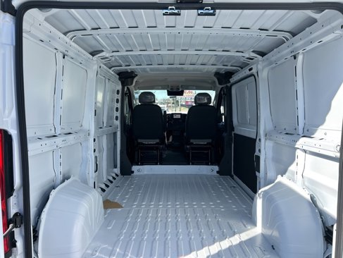 Used 2023 RAM ProMaster 2500 image 16