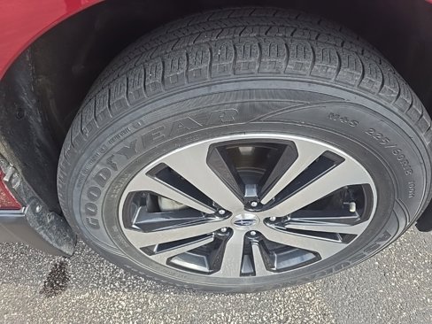 Used 2018 Subaru Outback 3.6R Limited image 7