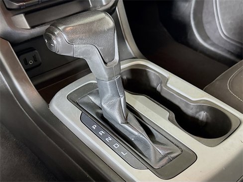 Used 2021 Chevrolet Colorado LT image 14