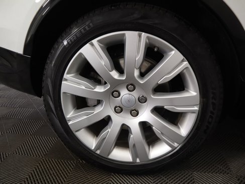 Used 2020 Land Rover Discovery Landmark image 33