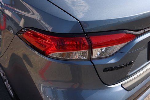 Used 2022 Toyota Corolla LE image 7