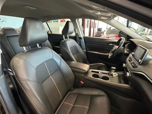 Used 2022 Nissan Altima 2.5 SR image 28