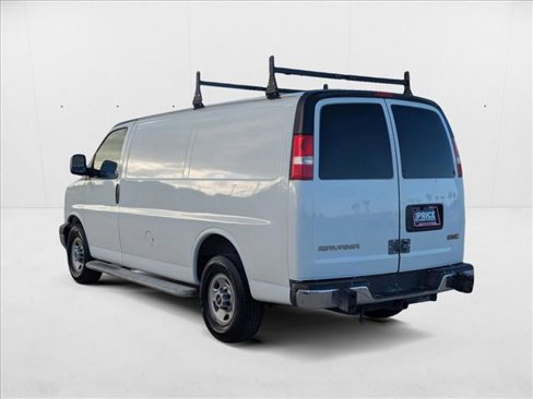 Used 2017 GMC Savana 2500 image 7