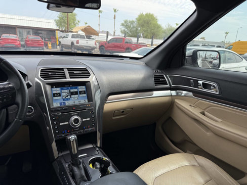 Used 2017 Ford Explorer Limited w/ Equipment Group 301A image 20