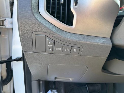 Used 2014 Kia Sportage LX image 18