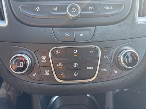 Used 2024 Chevrolet Malibu LT image 24