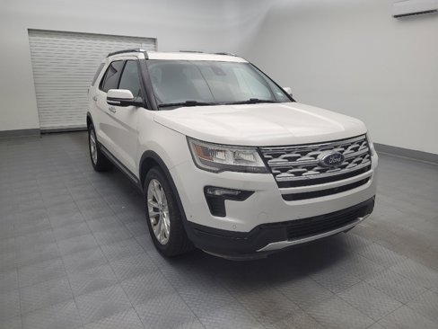 Used 2018 Ford Explorer Limited w/ Equipment Group 301A image 13