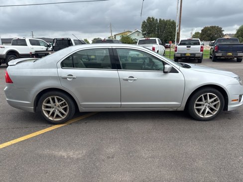 Used 2010 Ford Fusion SEL image 5