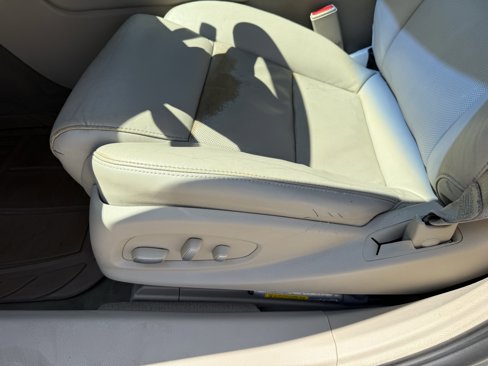 Used 2016 Cadillac XTS Luxury w/ Driver Awareness Package image 29