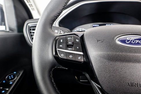New 2022 Ford Escape SE w/ SE Sport Appearance Package image 20