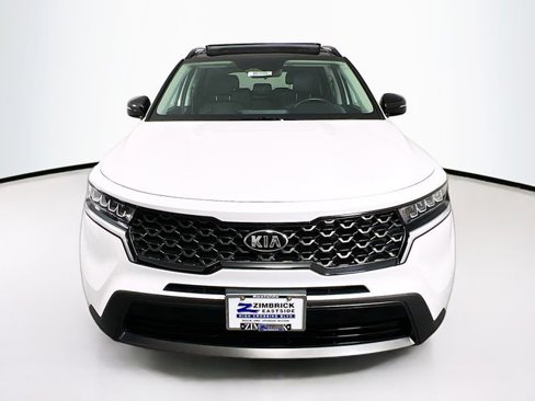 Used 2021 Kia Sorento S w/ Panoramic Sunroof Package image 2